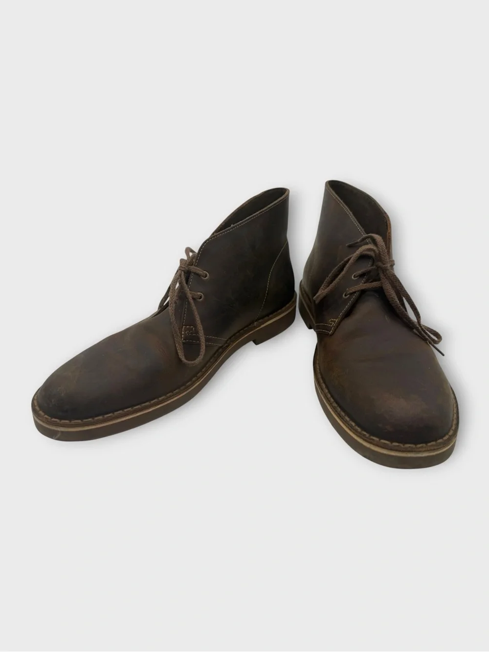 Clark’s Leather Chukka Boots - Classic Lace-Up Style Size 10.5 NICE!!